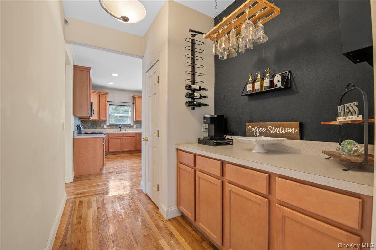 23 Island Trail, Mount Sinai, NY 11766