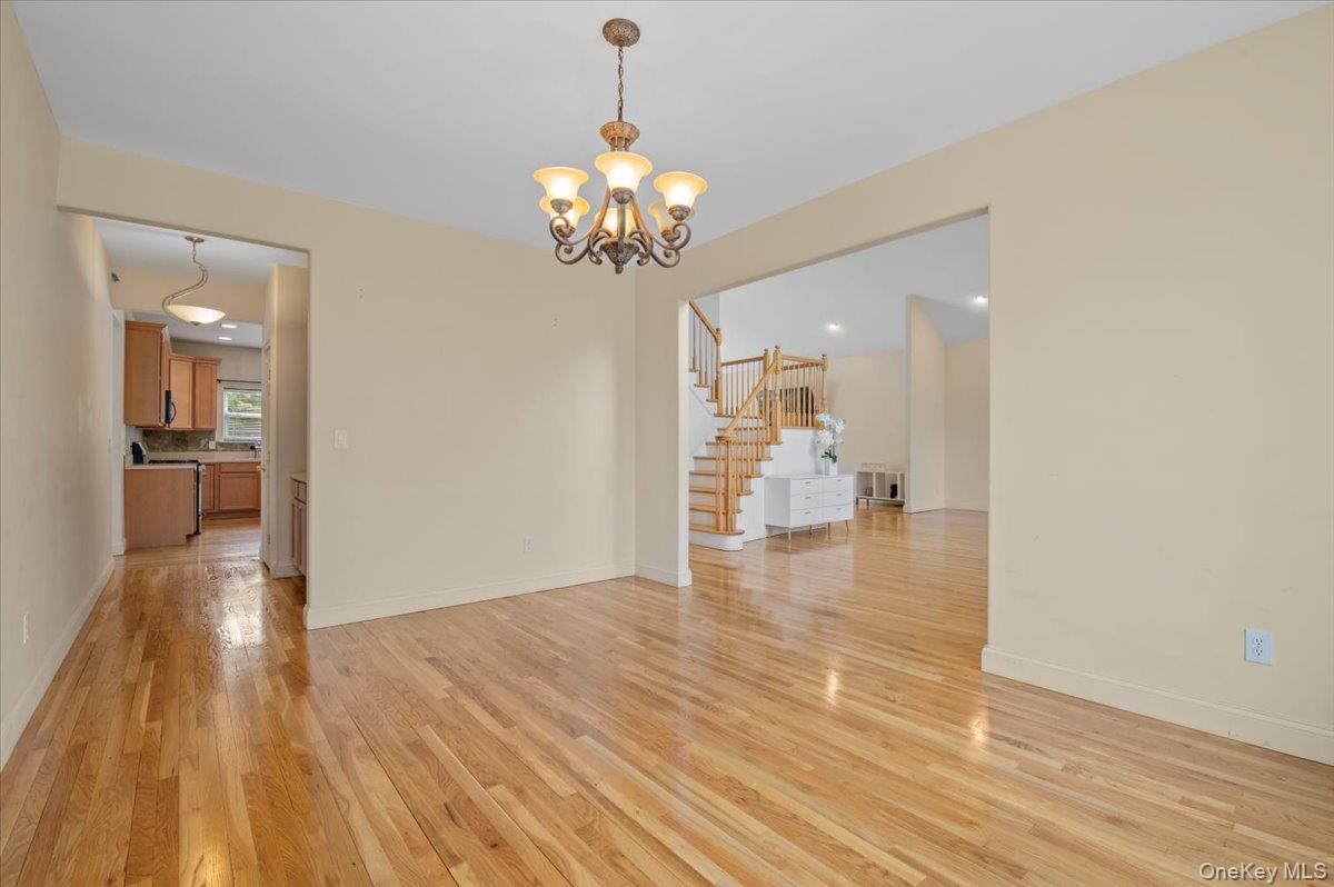 23 Island Trail, Mount Sinai, NY 11766