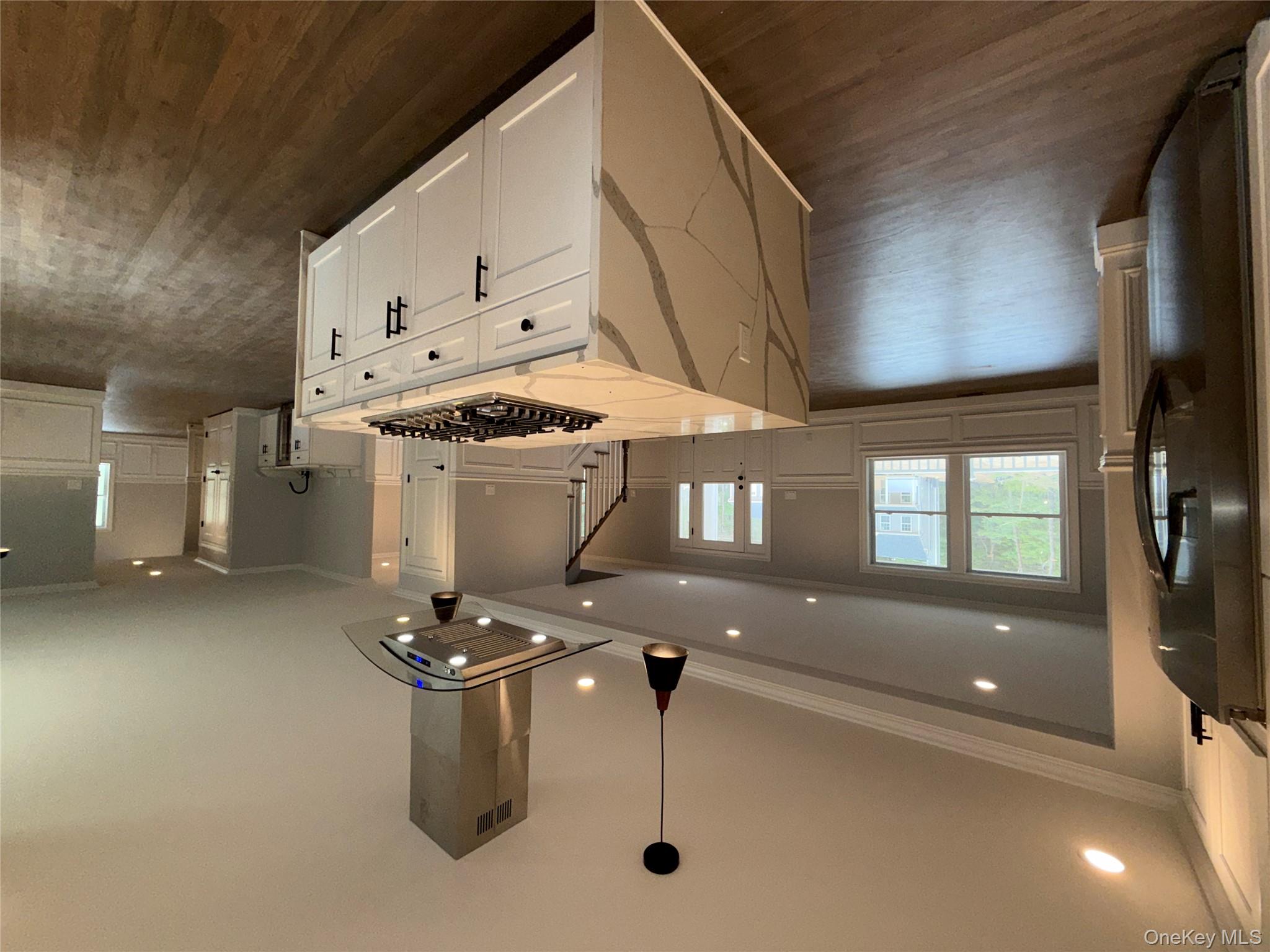 89 B Mt Sinai Coram Road, Coram, NY 11727