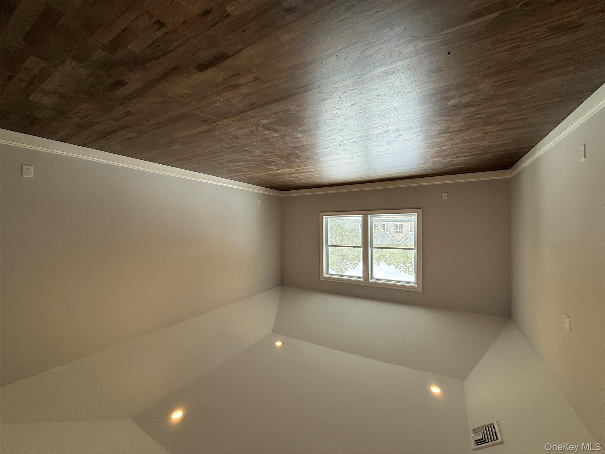 89 B Mt Sinai Coram Road, Coram, NY 11727