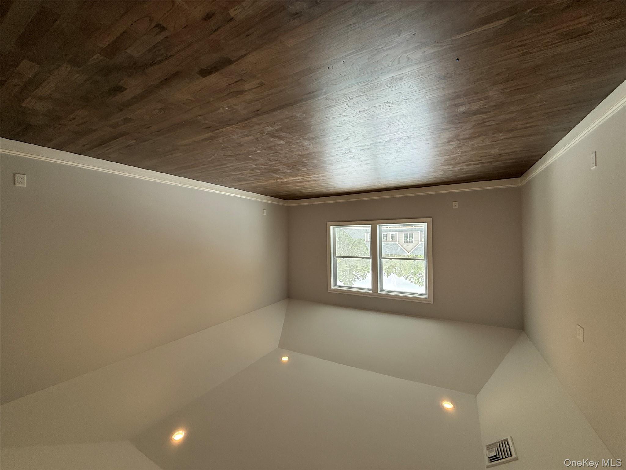 89 B Mt Sinai Coram Road, Coram, NY 11727