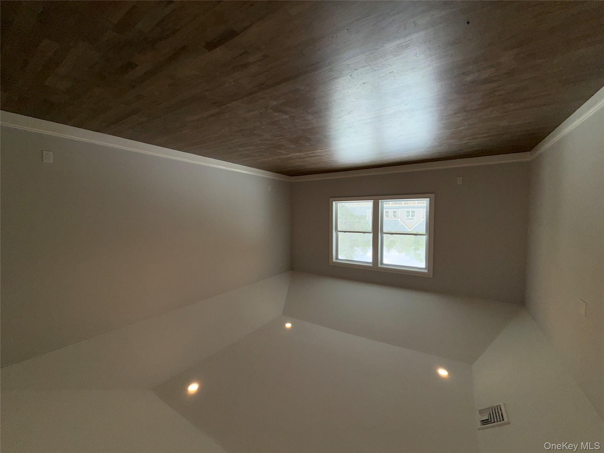 89 B Mt Sinai Coram Road, Coram, NY 11727