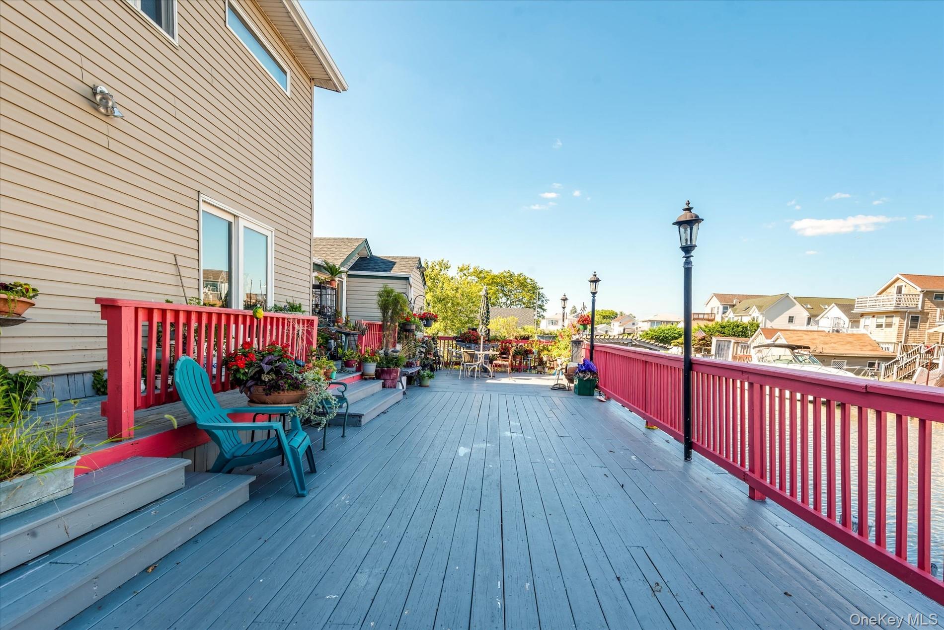 177 Sportsmans Avenue, Freeport, NY 11520