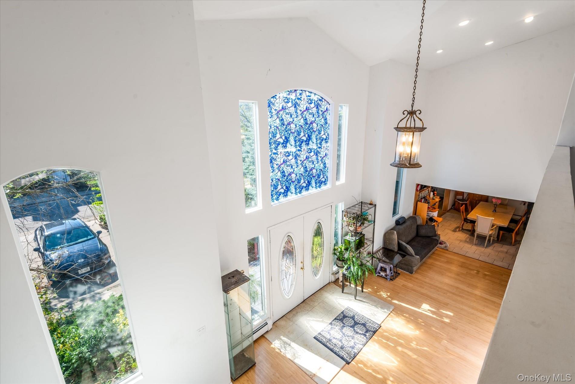 177 Sportsmans Avenue, Freeport, NY 11520