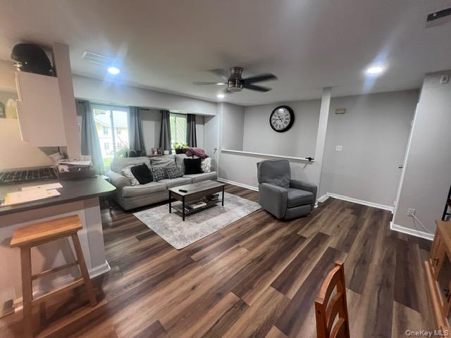 30 Navajo Court # 30, Coram, NY 17727