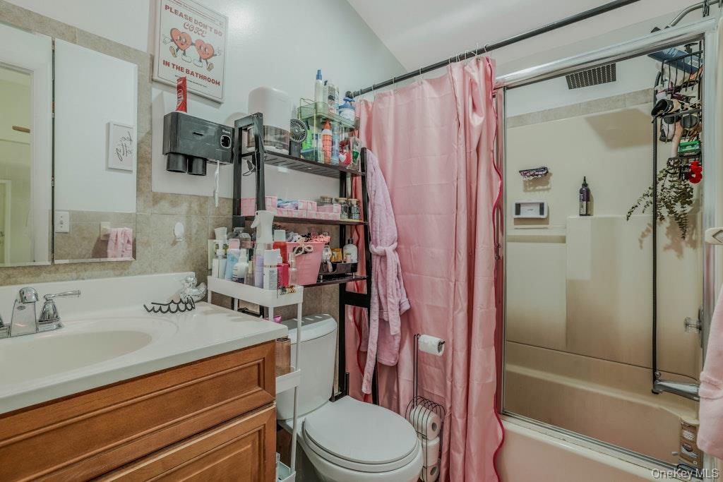 225 Rushmore Avenue, Carle Place, NY 11514