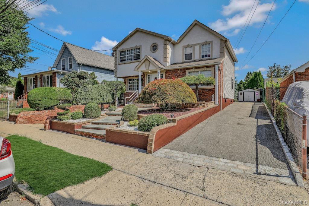 225 Rushmore Avenue, Carle Place, NY 11514