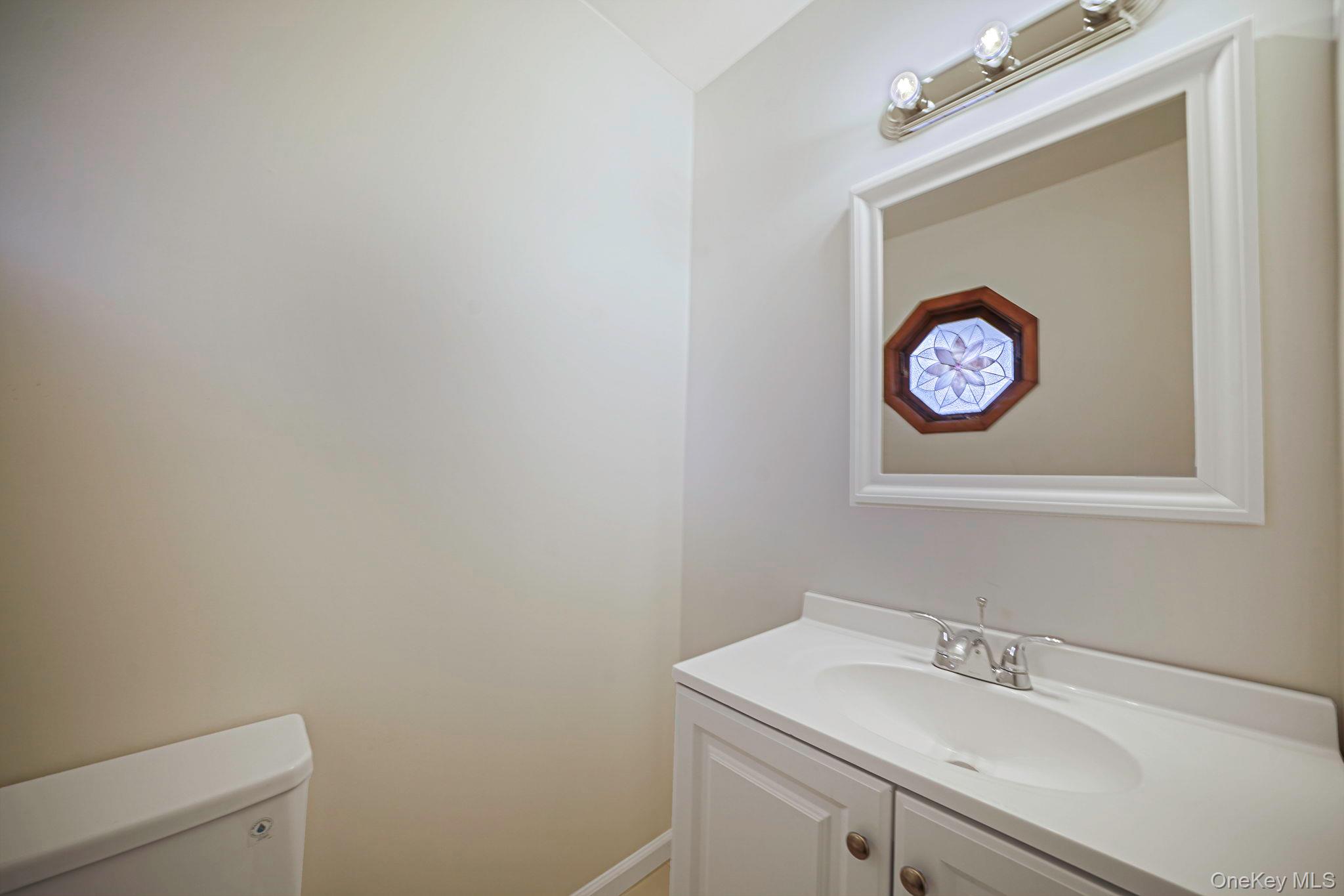 154 Acorn Avenue, Central Islip, NY 11722