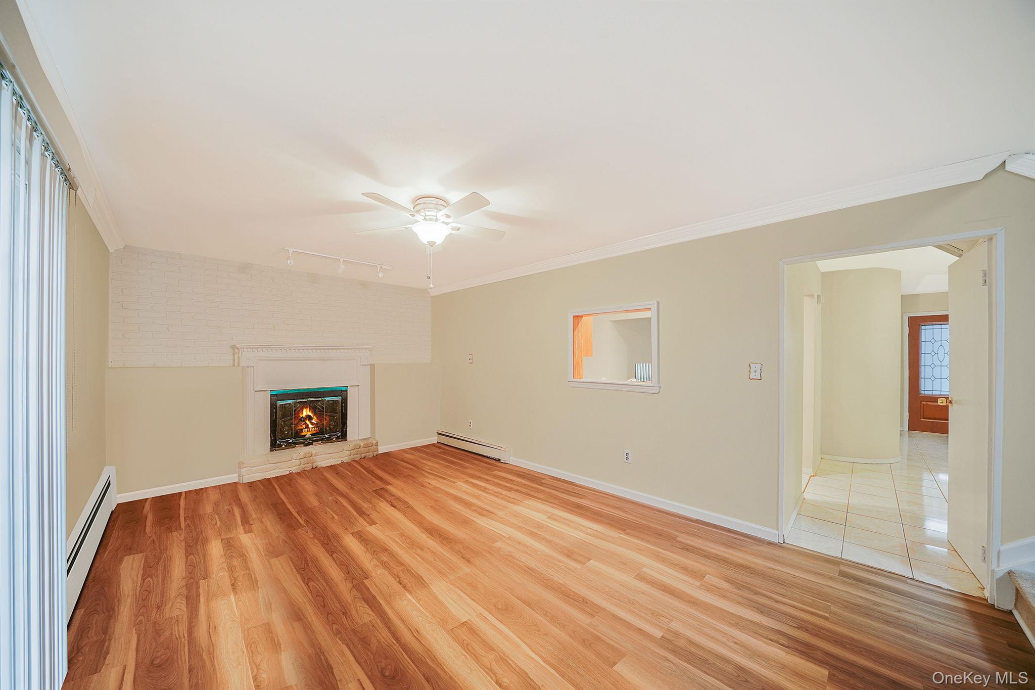 154 Acorn Avenue, Central Islip, NY 11722