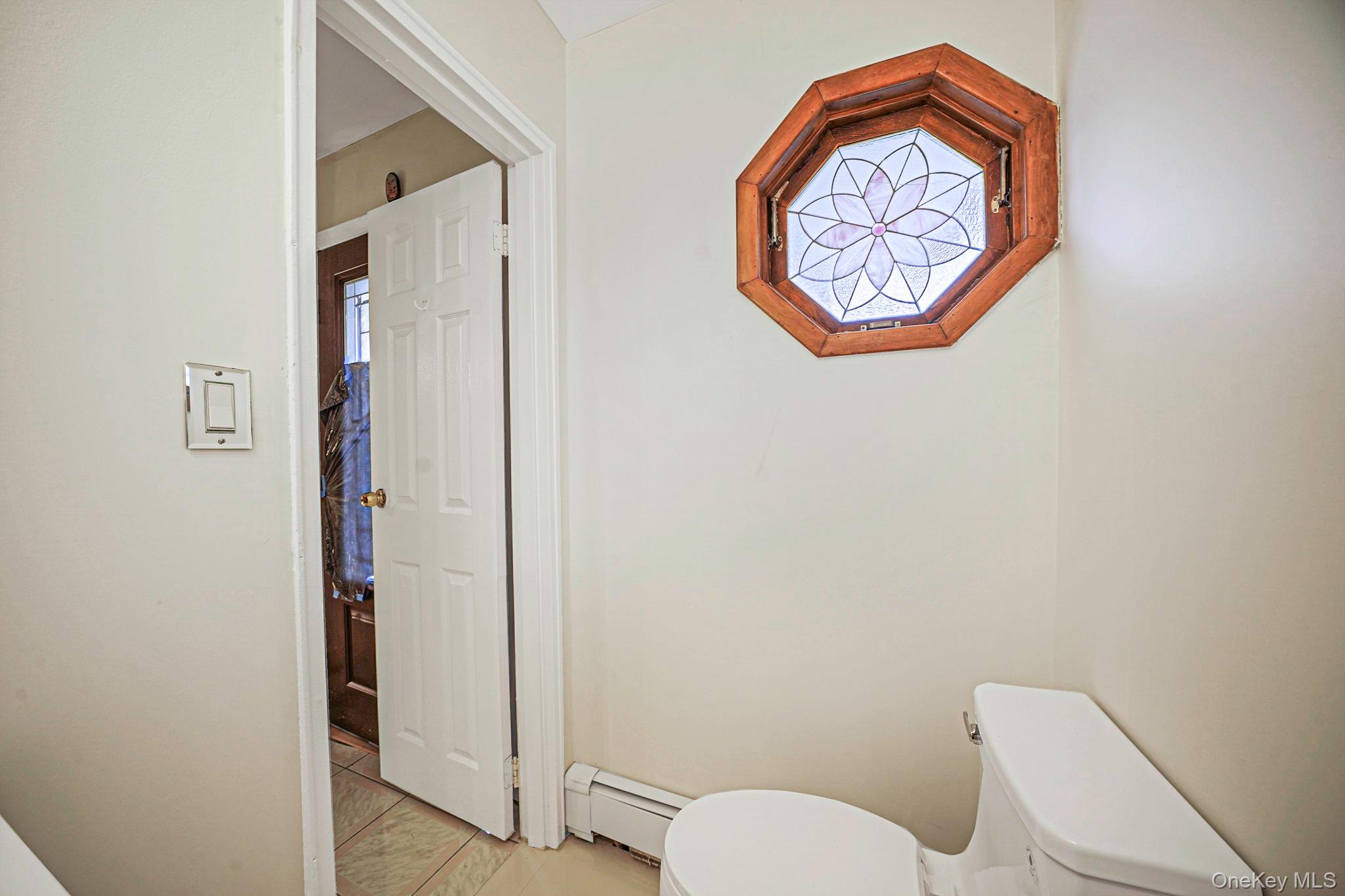 154 Acorn Avenue, Central Islip, NY 11722