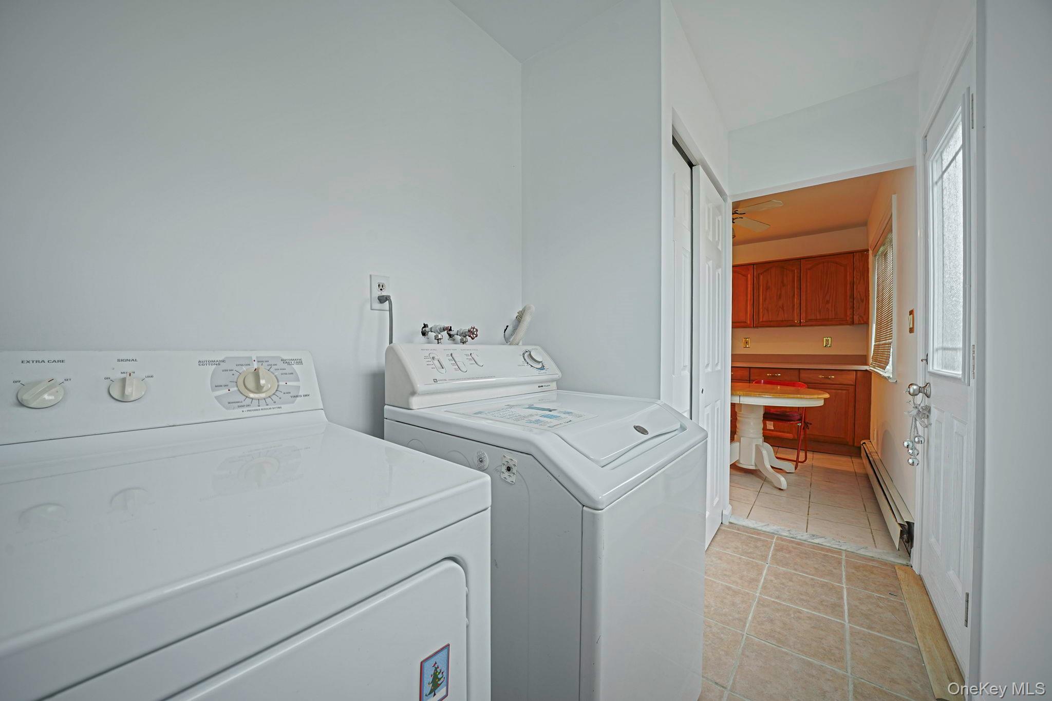 154 Acorn Avenue, Central Islip, NY 11722