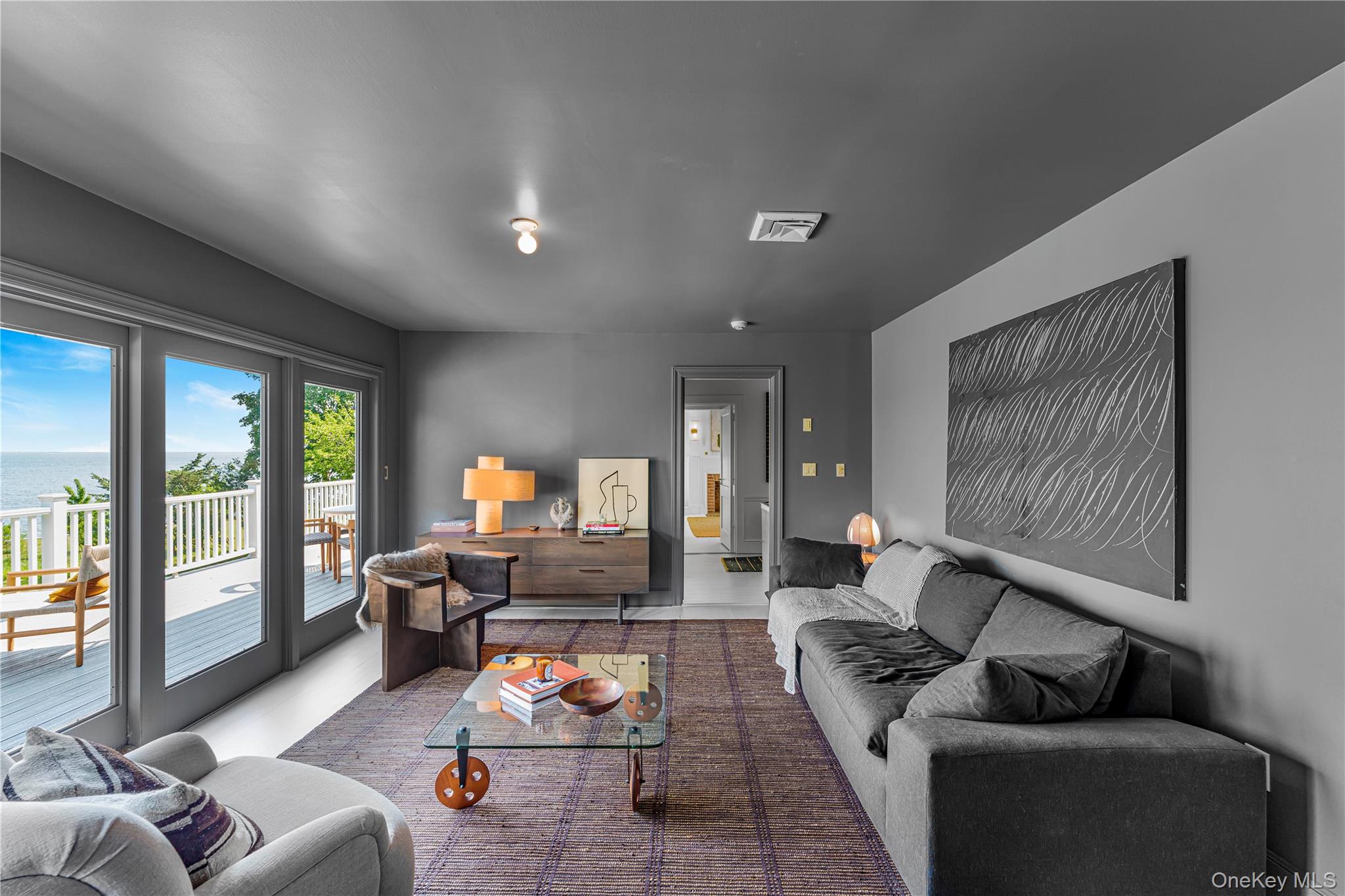 5 Thorn Hedge Road, Bellport, NY 11713