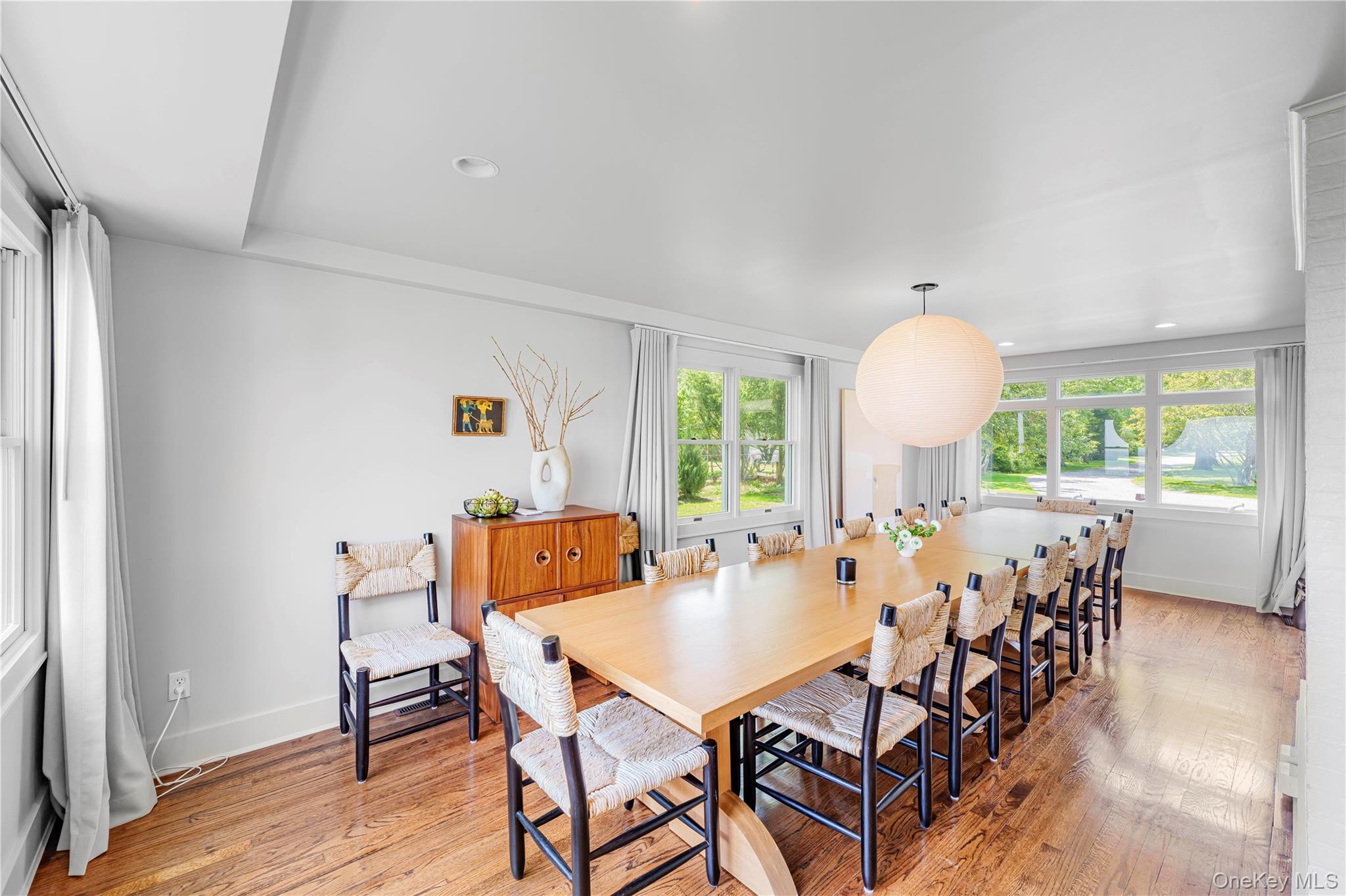 5 Thorn Hedge Road, Bellport, NY 11713