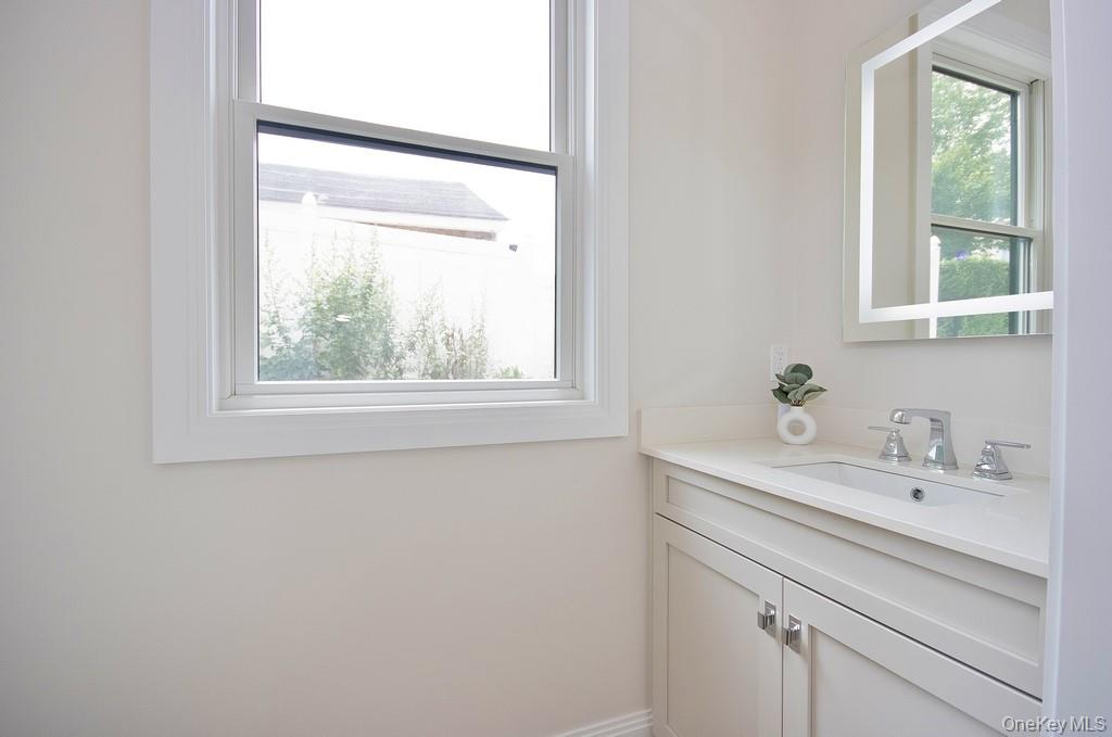 34 Andrews Lane, Sleepy Hollow, NY 10591