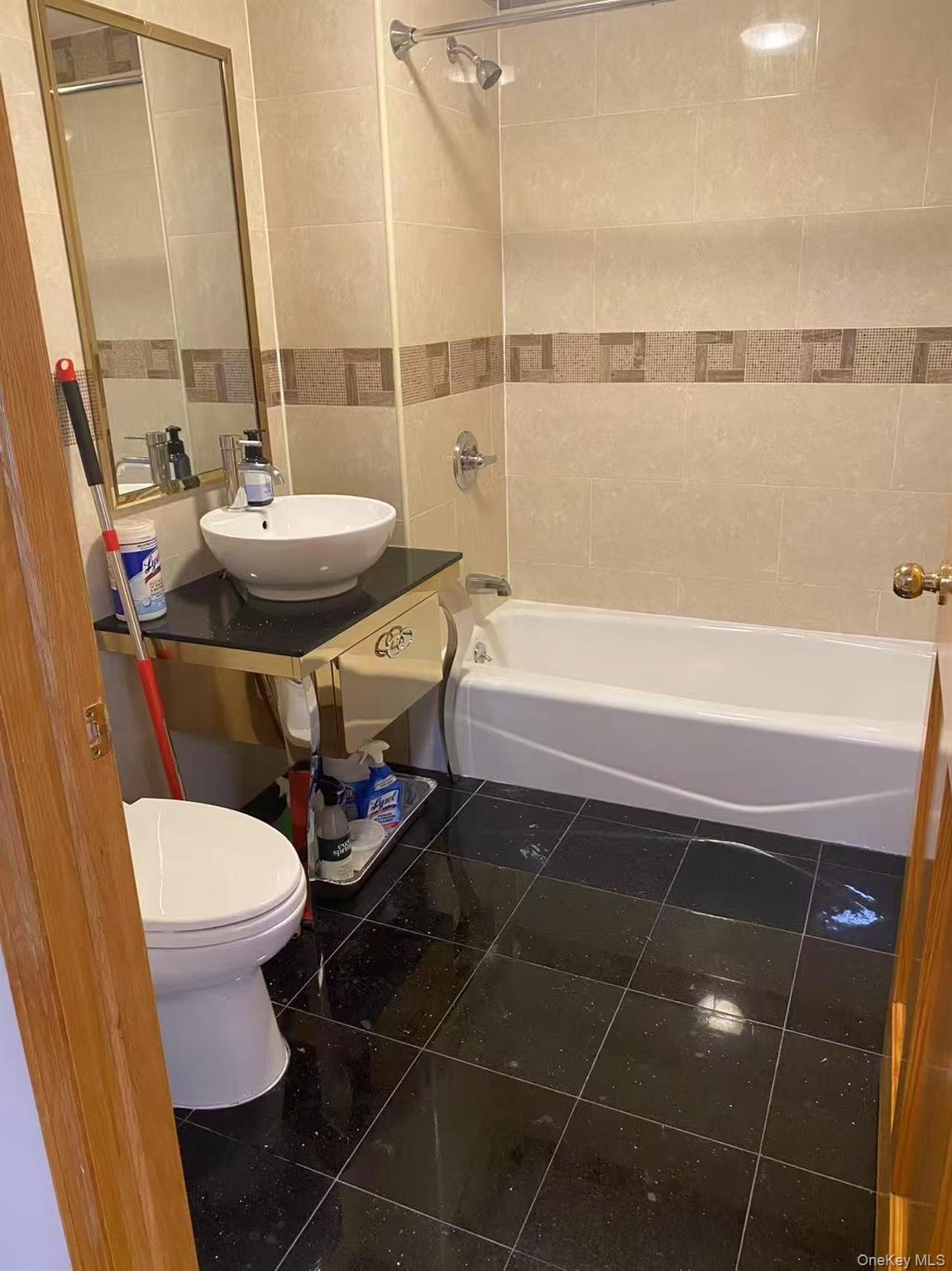 1587 E 19th Street # 5A, Brooklyn, NY 11230