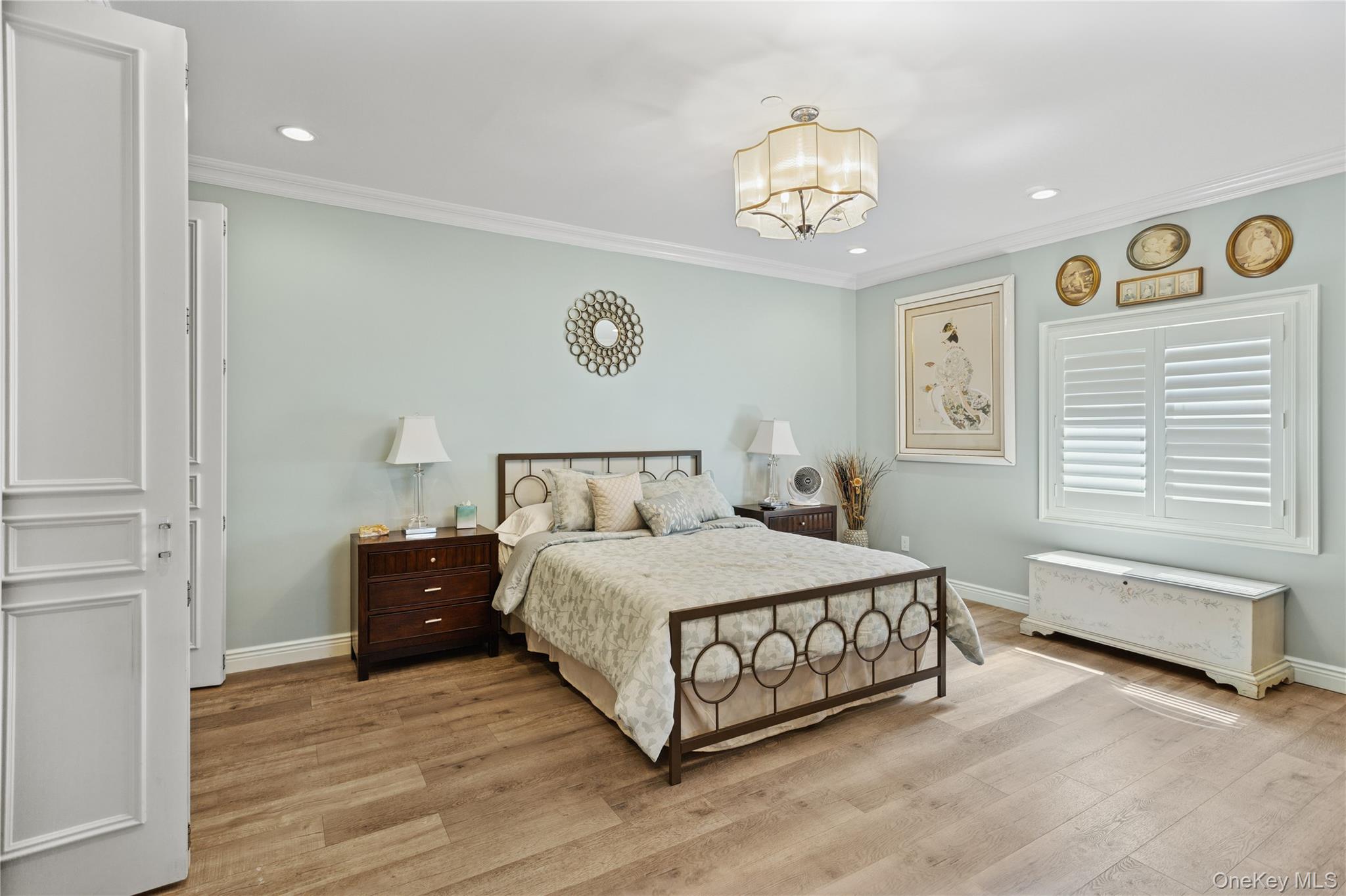 821 W Park Avenue, Long Beach, NY 11561