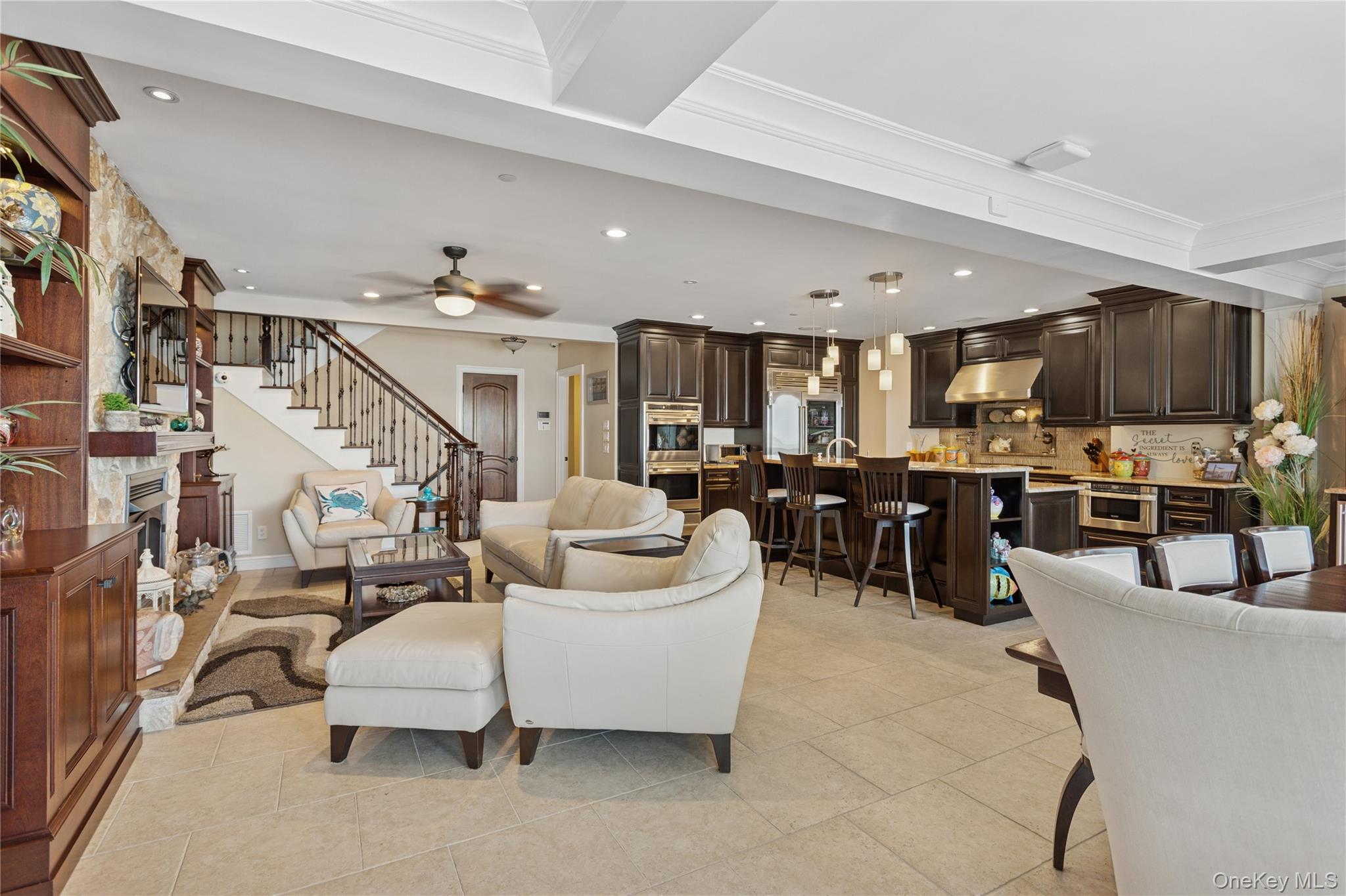 821 W Park Avenue, Long Beach, NY 11561