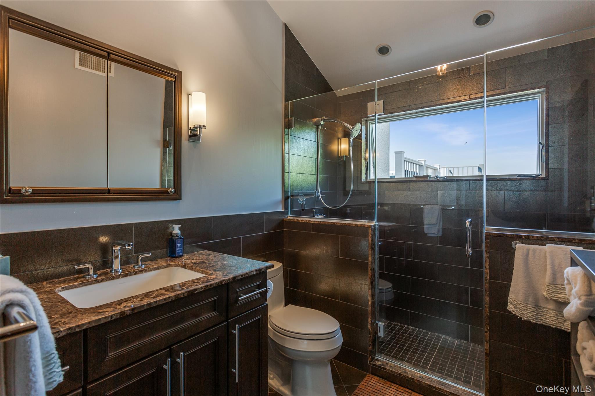 821 W Park Avenue, Long Beach, NY 11561