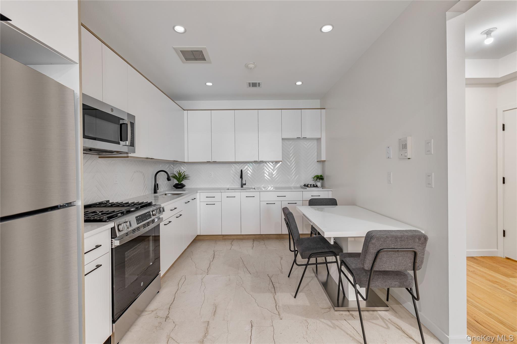 17 Union Road # 107, Spring Valley, NY 10977