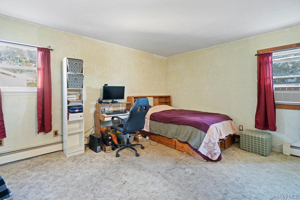 3 Maison Drive, Holbrook, NY 11741