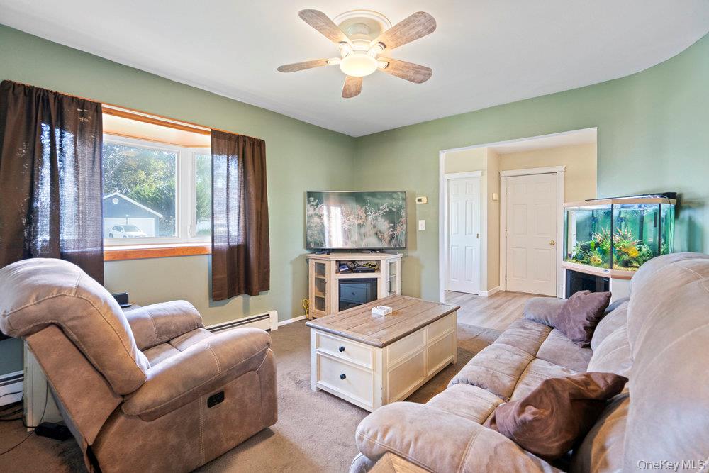 3 Maison Drive, Holbrook, NY 11741