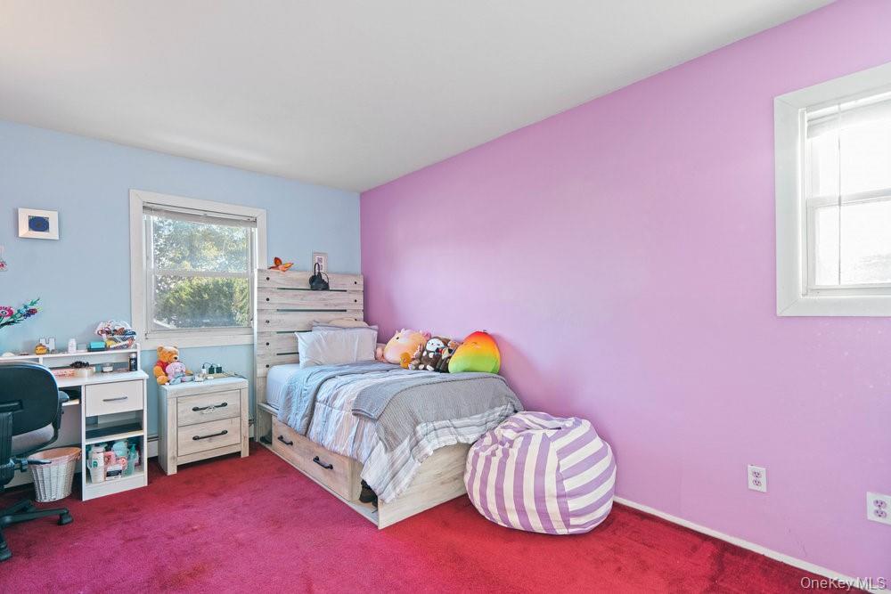 3 Maison Drive, Holbrook, NY 11741