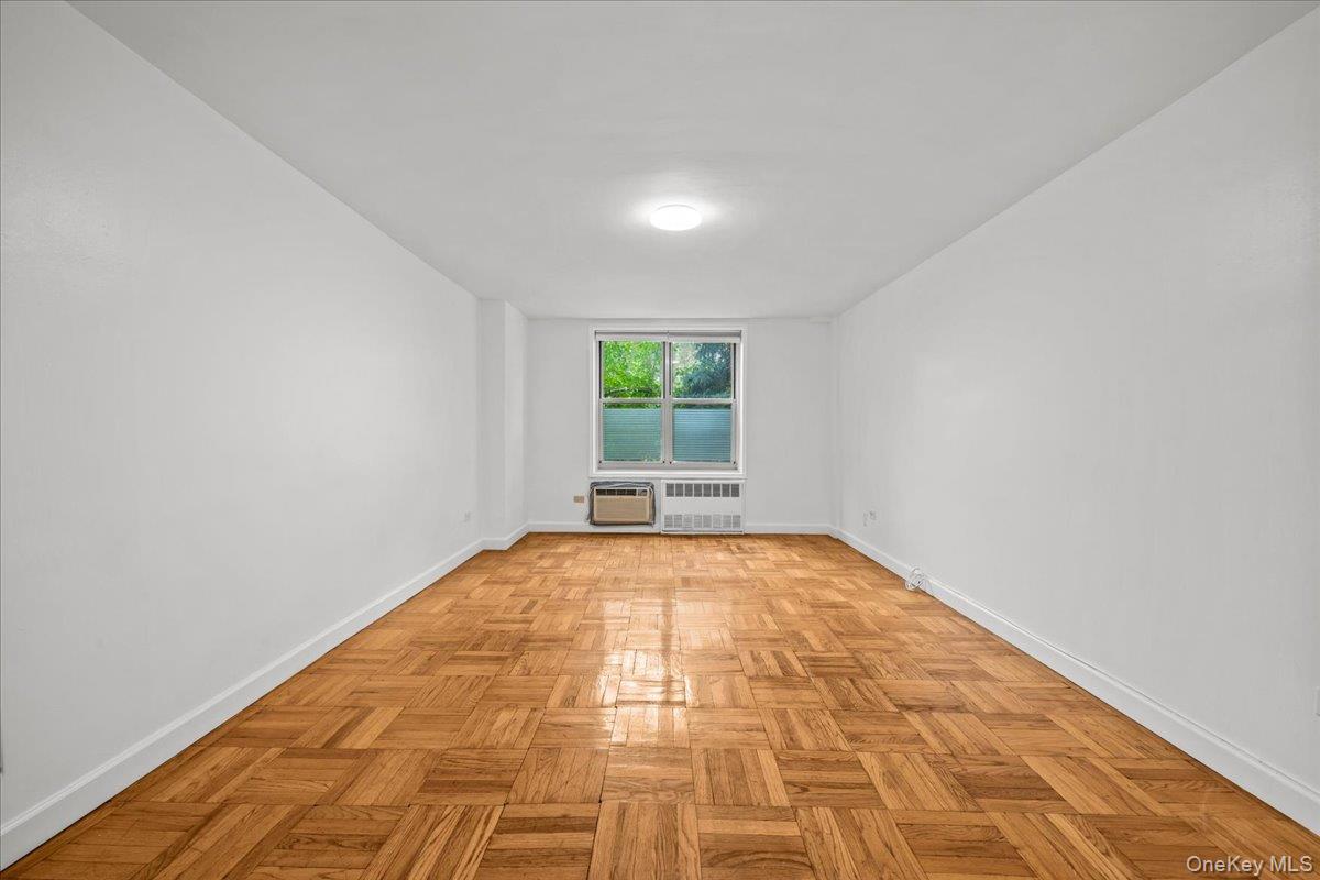 629 Kappock Street # 1N, Bronx, NY 10463