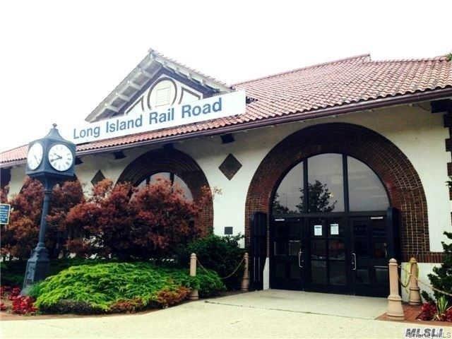 145 Monroe Boulevard, Long Beach, NY 11561