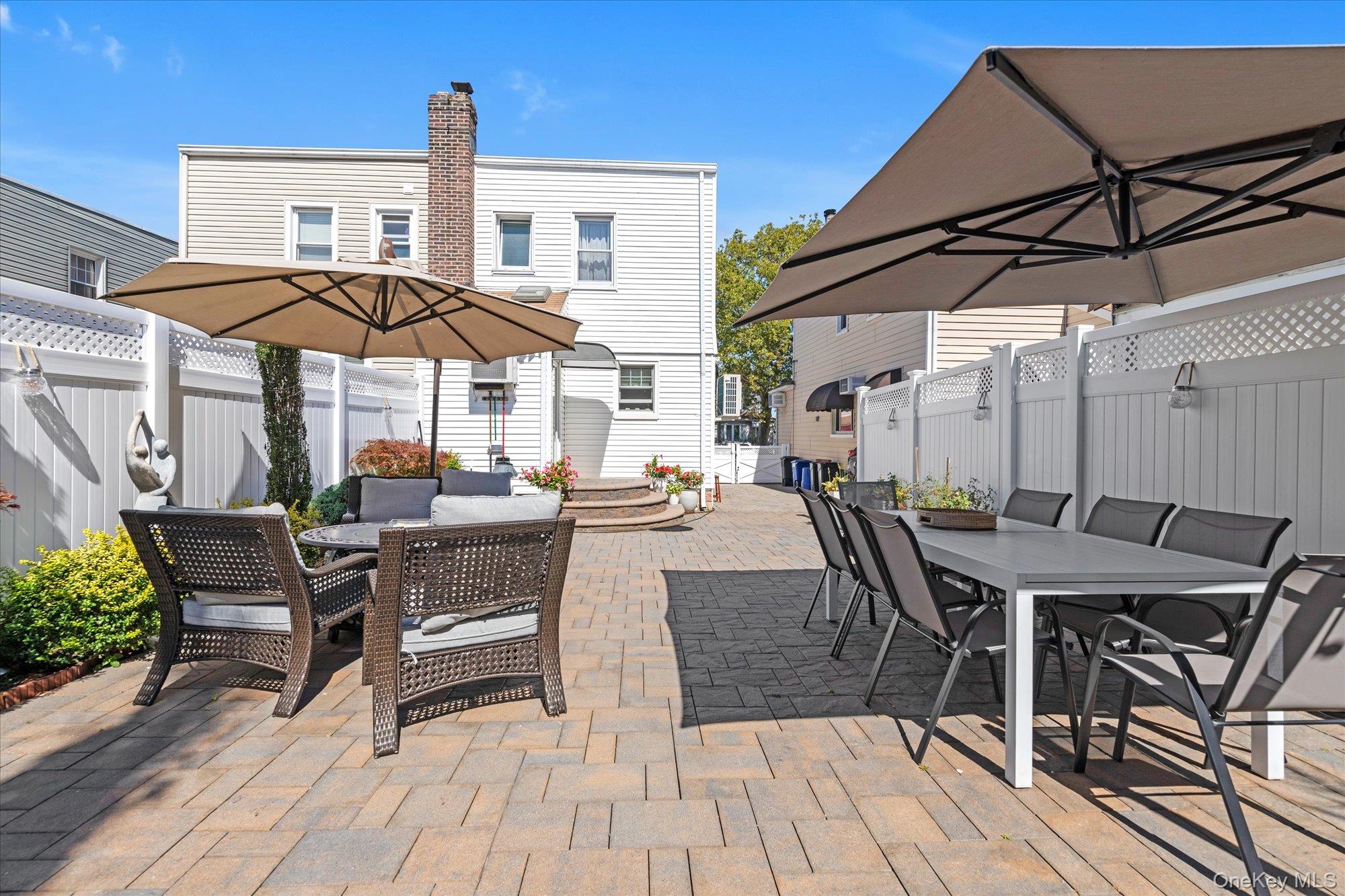 6440 60th Avenue, Maspeth, NY 11378