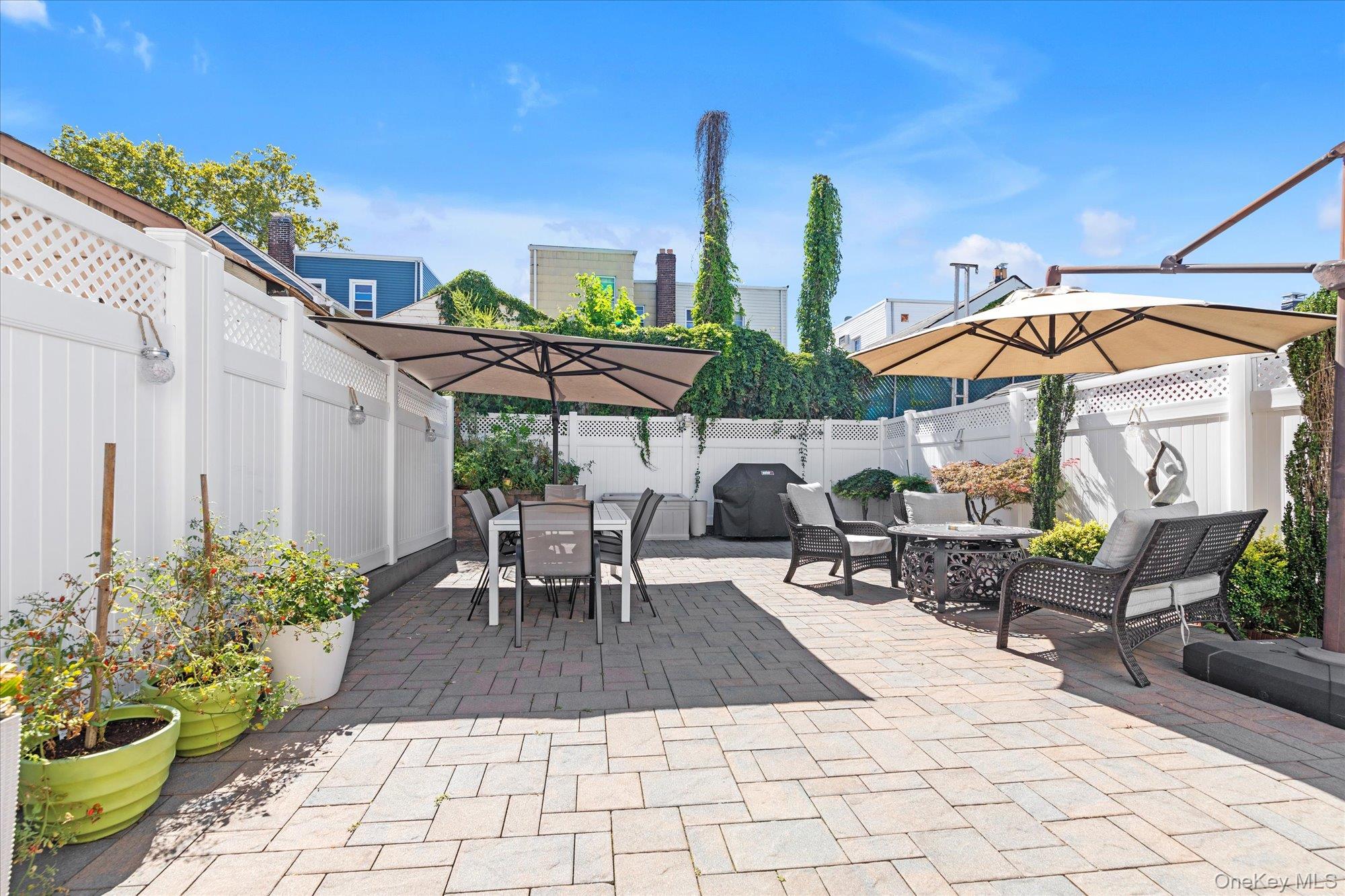 6440 60th Avenue, Maspeth, NY 11378