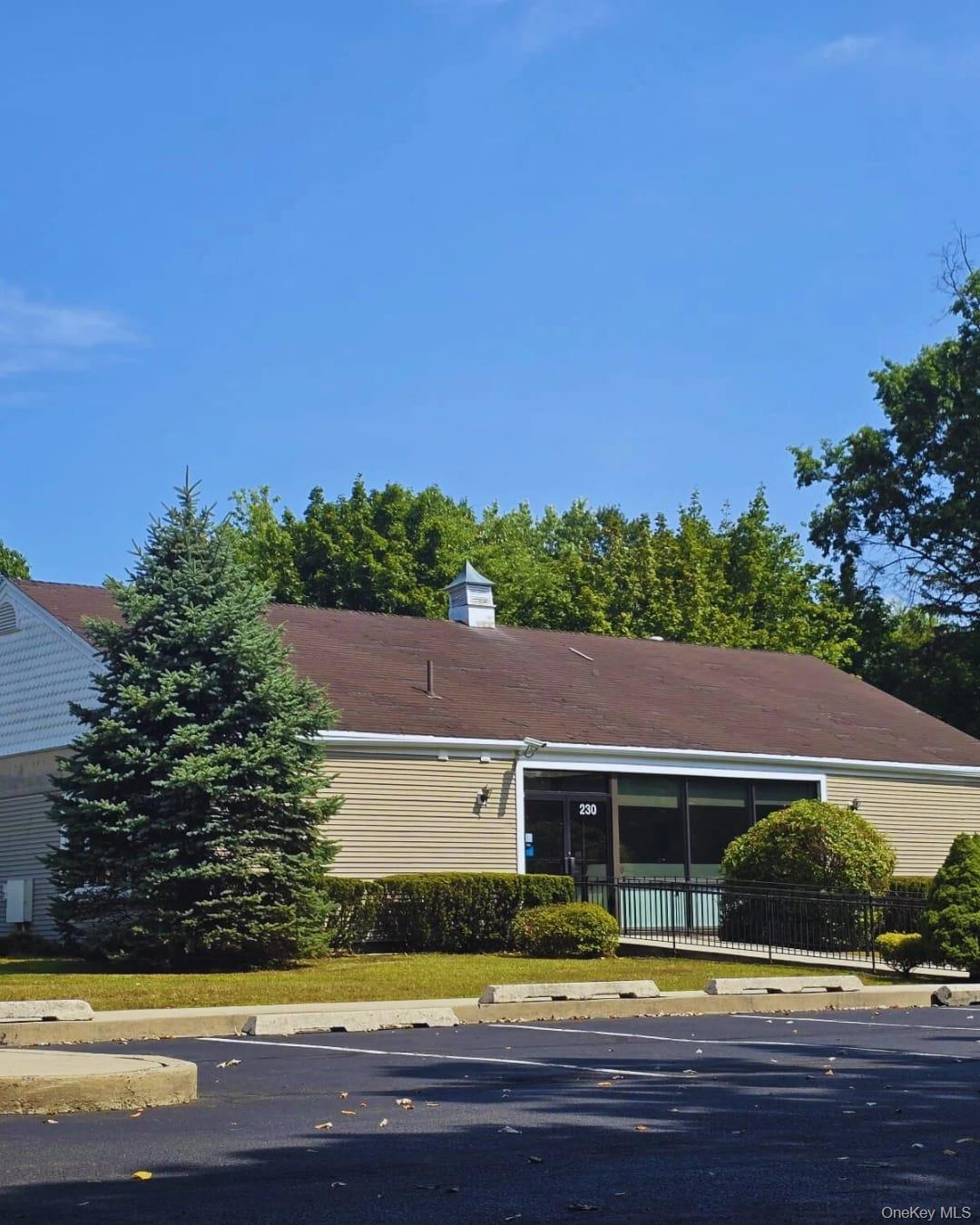 230 N Middletown Road, Pearl River, NY 10965