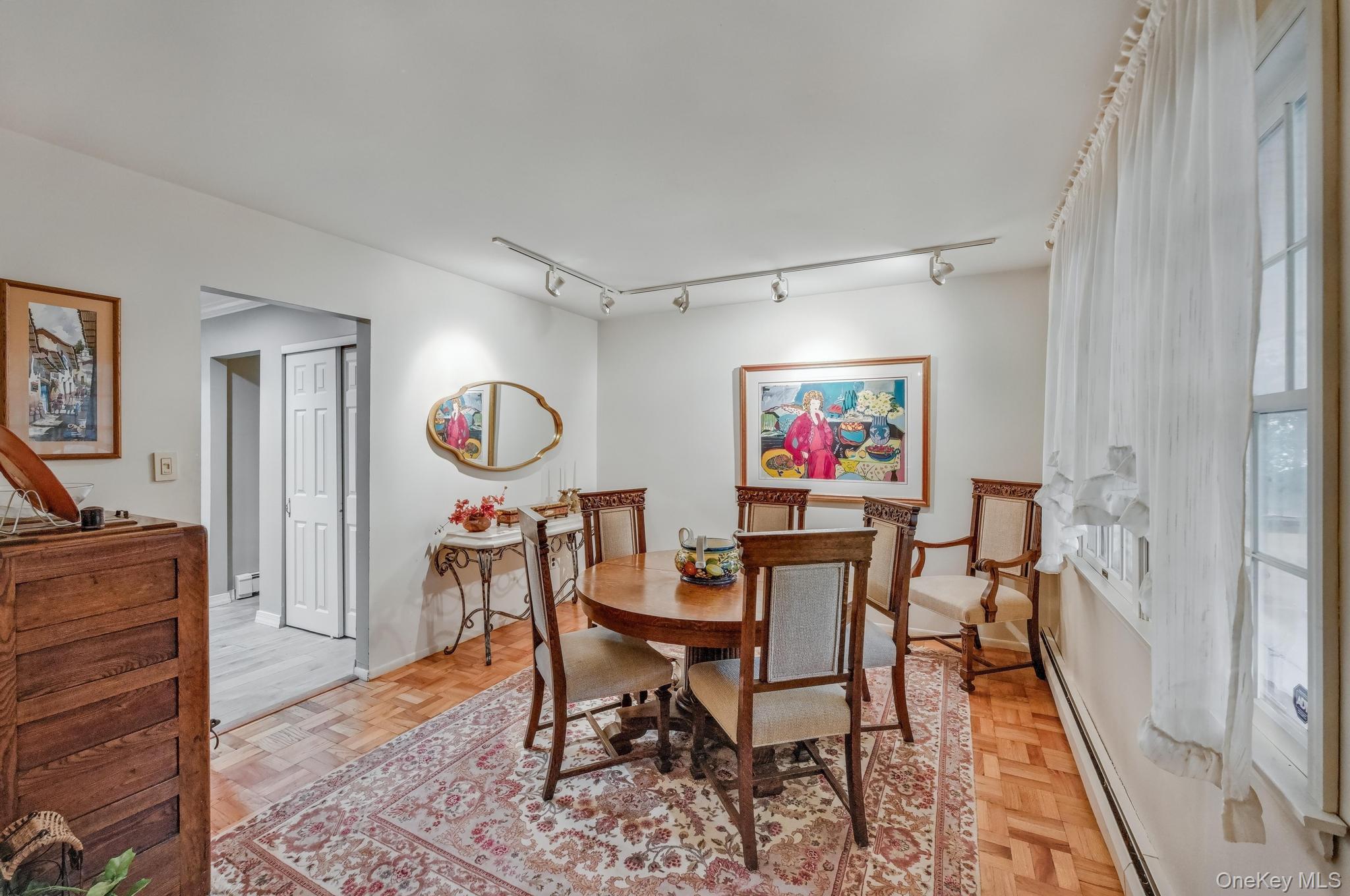 16 Delmar Lane, Commack, NY 11725