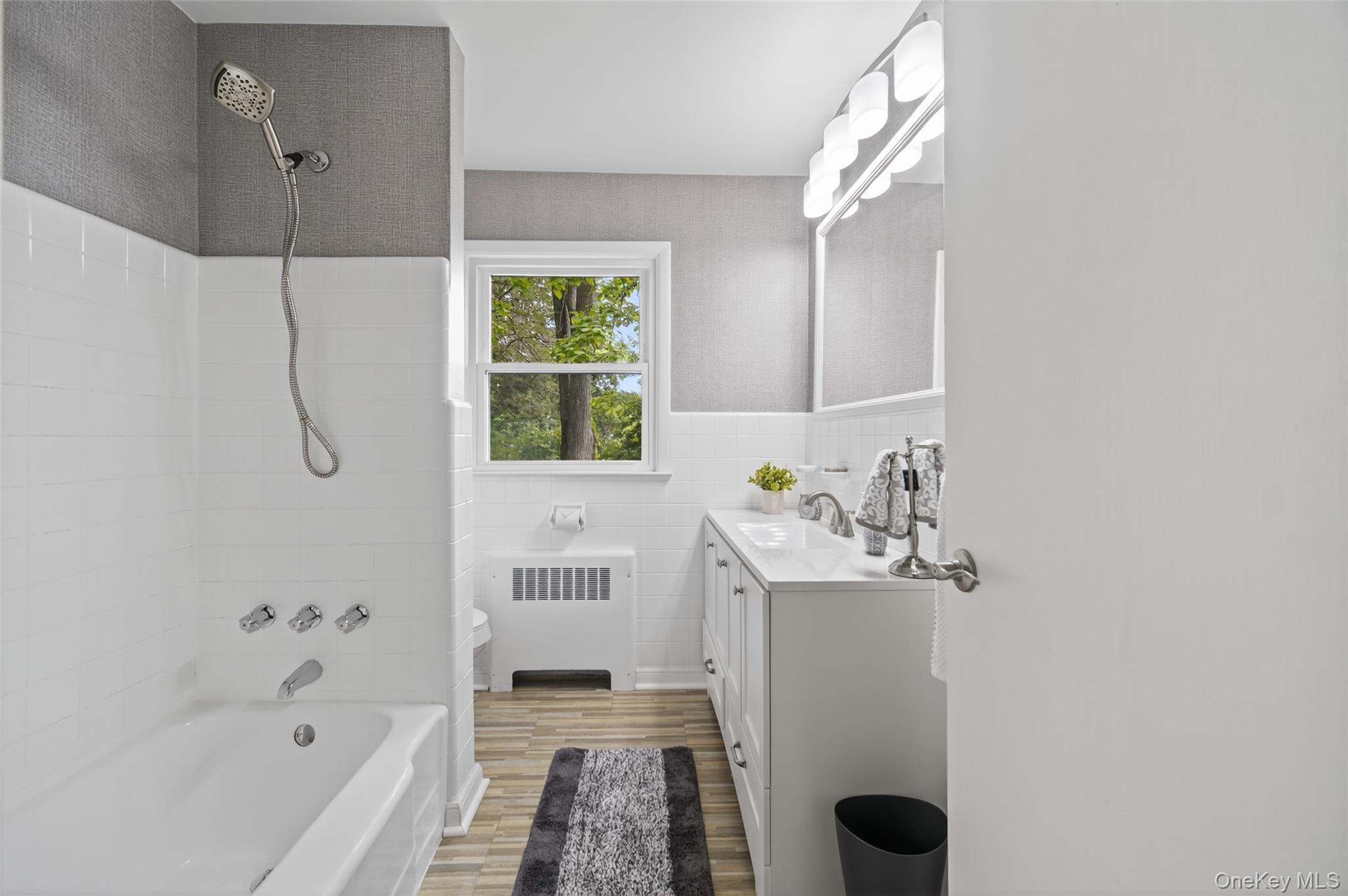 31 Old Farms Road, Poughkeepsie, NY 12603