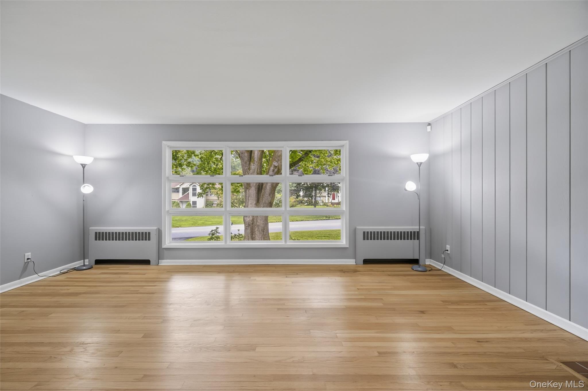 31 Old Farms Road, Poughkeepsie, NY 12603