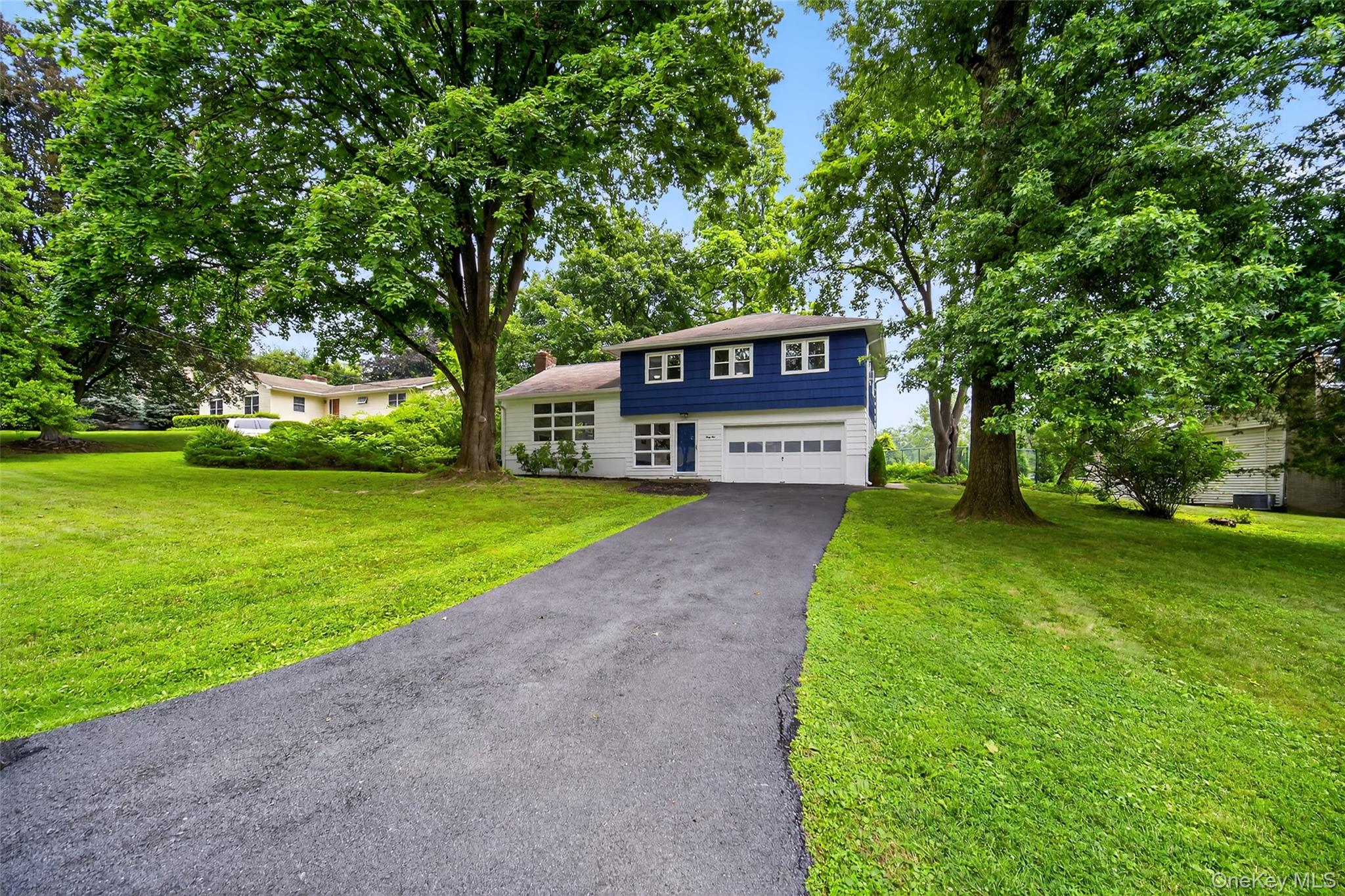 31 Old Farms Road, Poughkeepsie, NY 12603