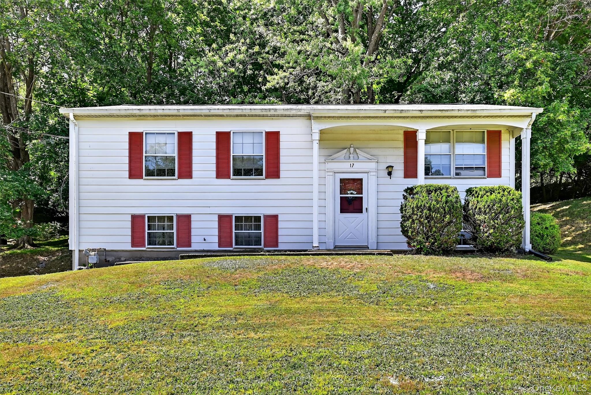 17 Hickory Street, Highland Mills, NY 10930