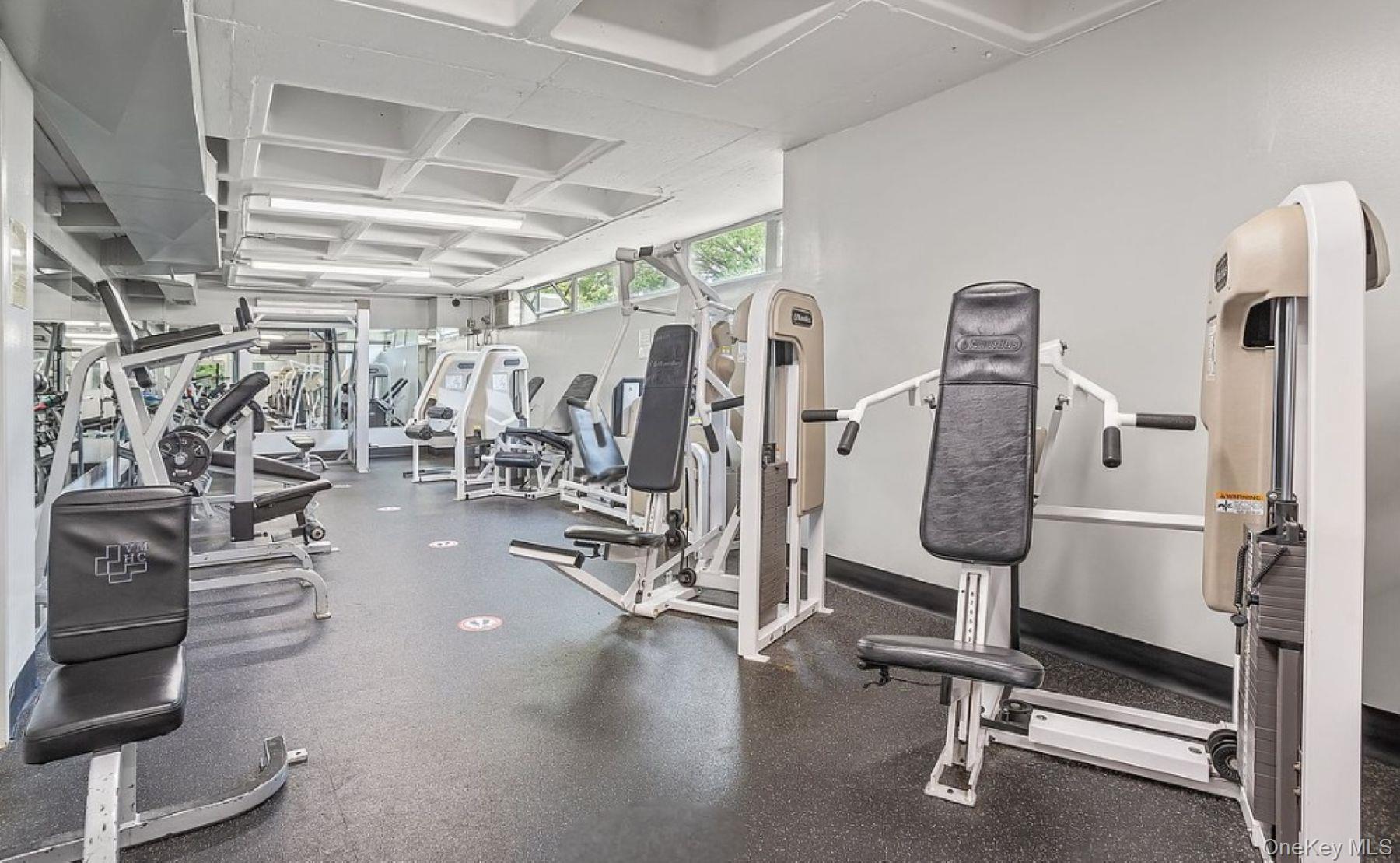 152-18 Union Turnpike # 11A, Flushing, NY 11367