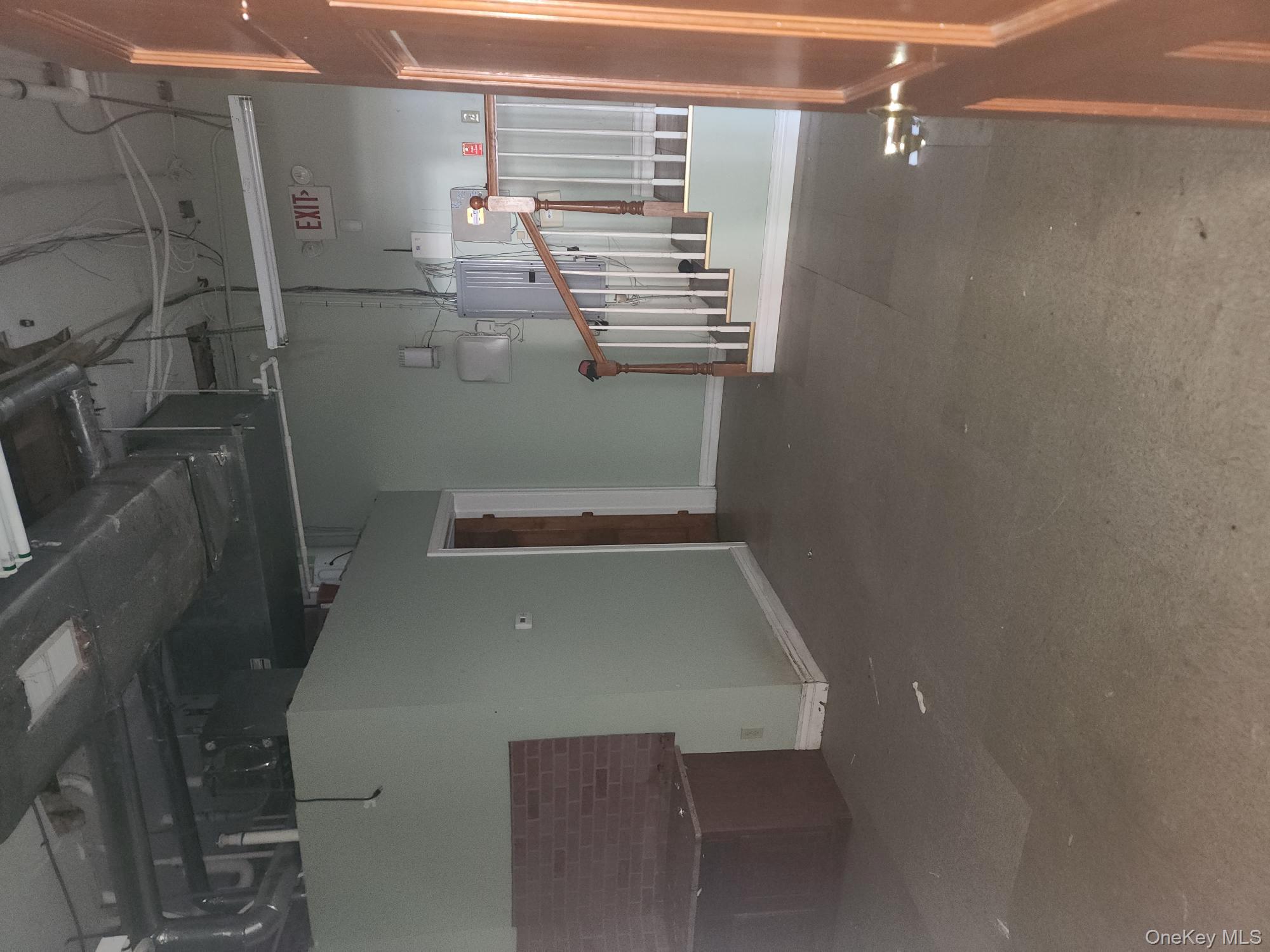 394 Main, Poughkeepsie, NY 12601