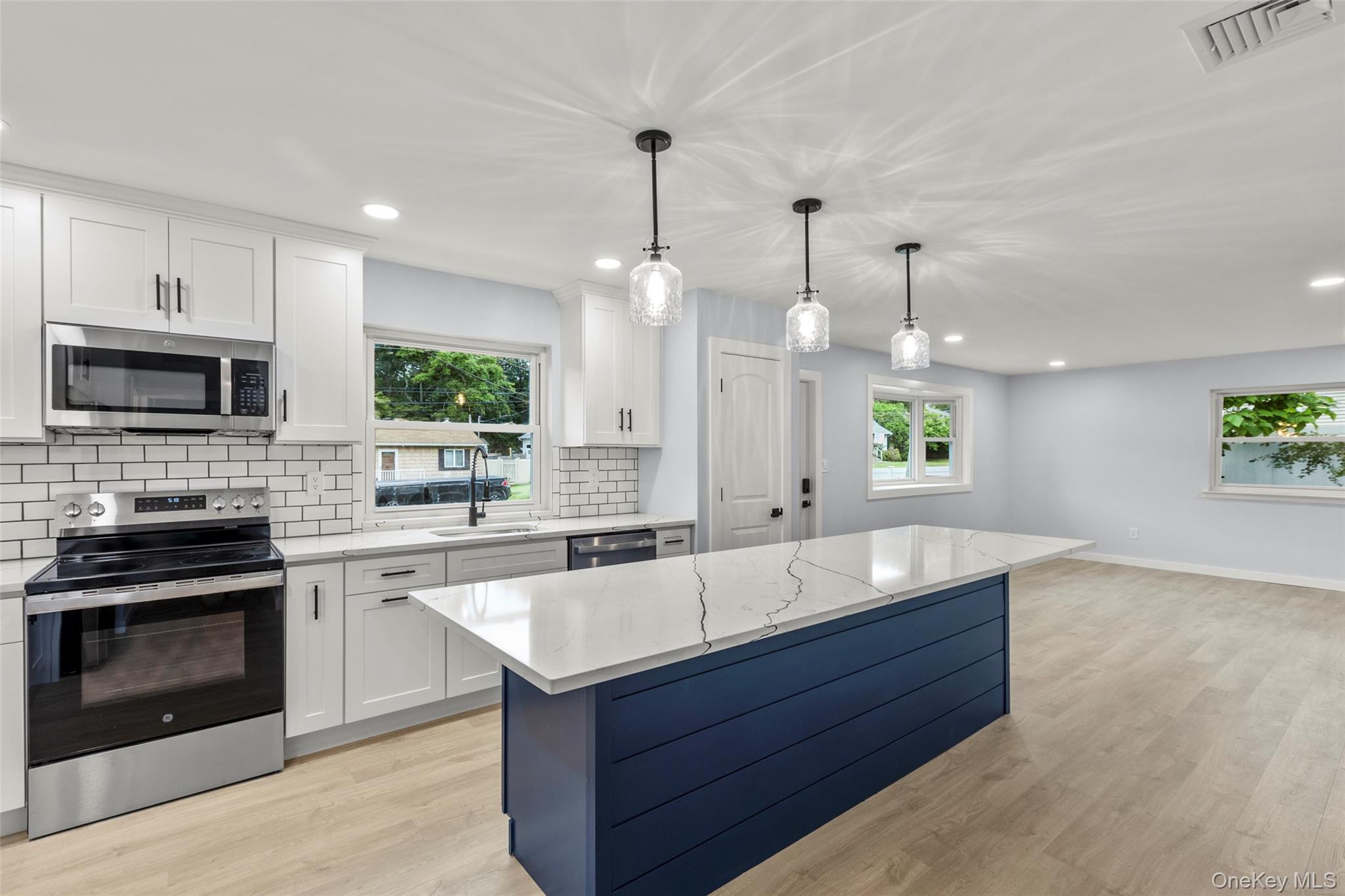 7 Artist Drive, Middle Island, NY 11953