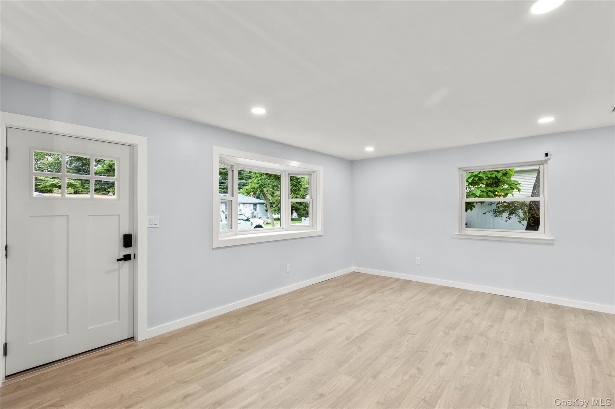 7 Artist Drive, Middle Island, NY 11953