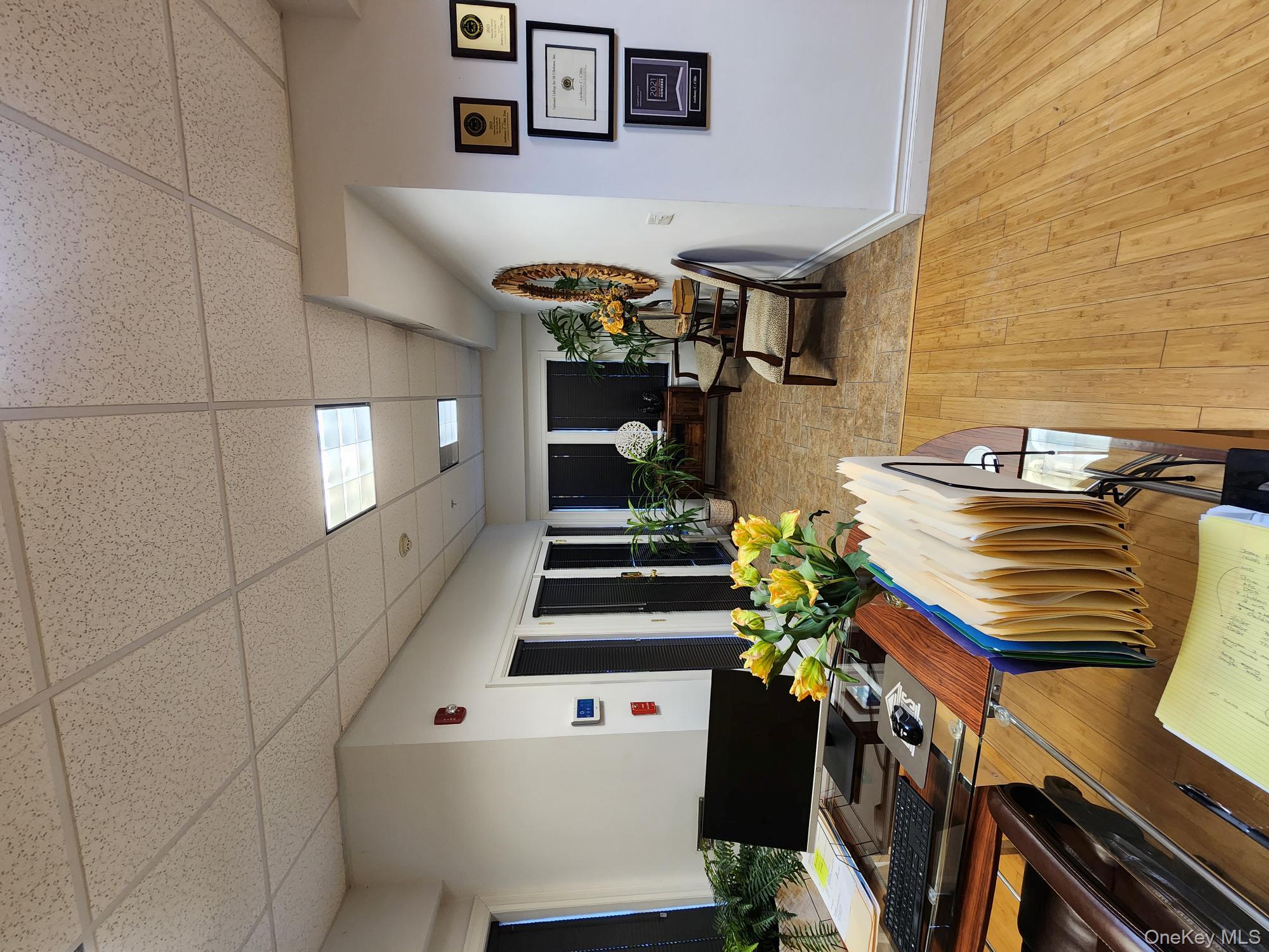 13 S Hamilton, Poughkeepsie, NY 12601