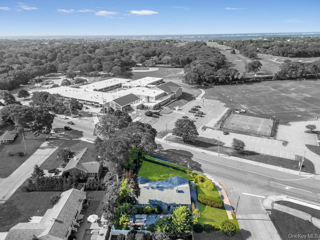 386 Mill Road, Westhampton, NY 11977