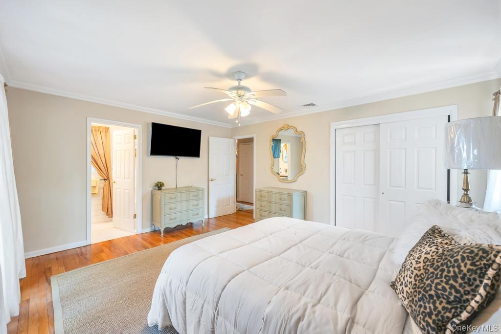 386 Mill Road, Westhampton, NY 11977