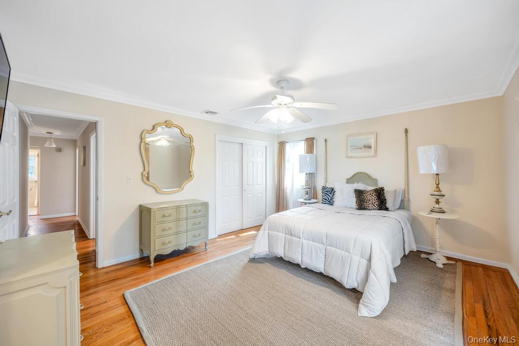 386 Mill Road, Westhampton, NY 11977