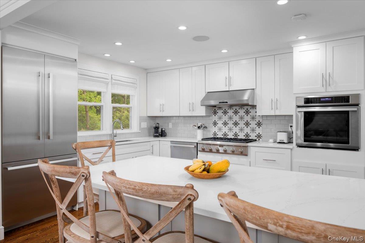 33 Temple Street, Harrison, NY 10528