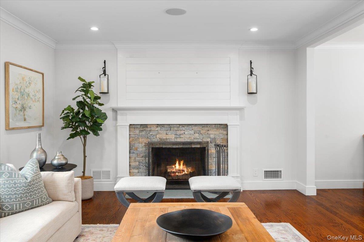 33 Temple Street, Harrison, NY 10528