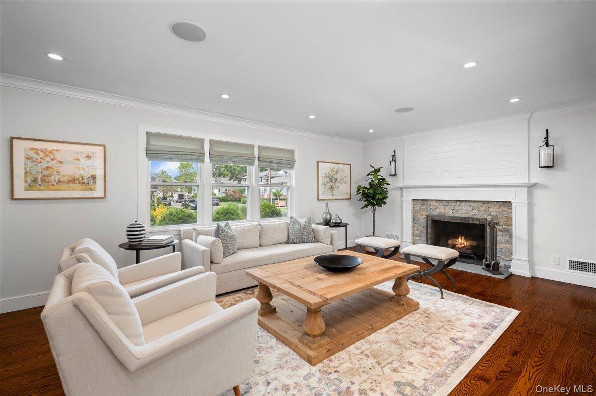 33 Temple Street, Harrison, NY 10528