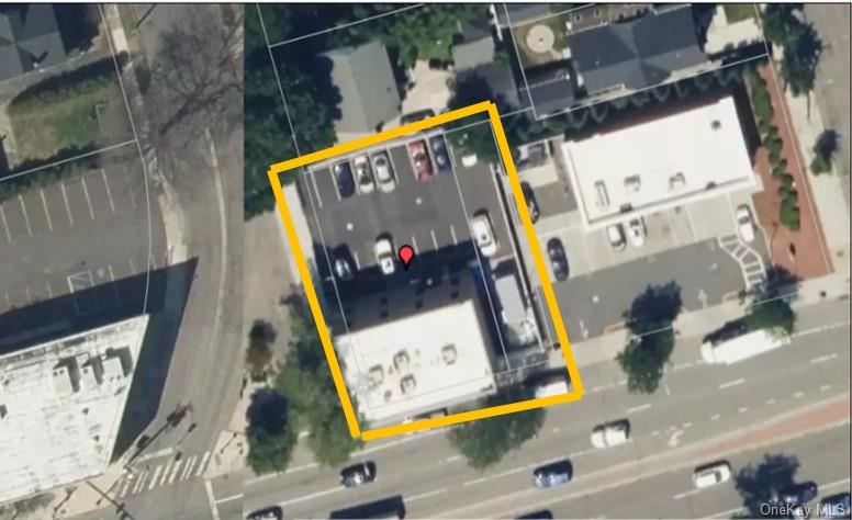 275 Jericho Turnpike, Floral Park, NY 11001