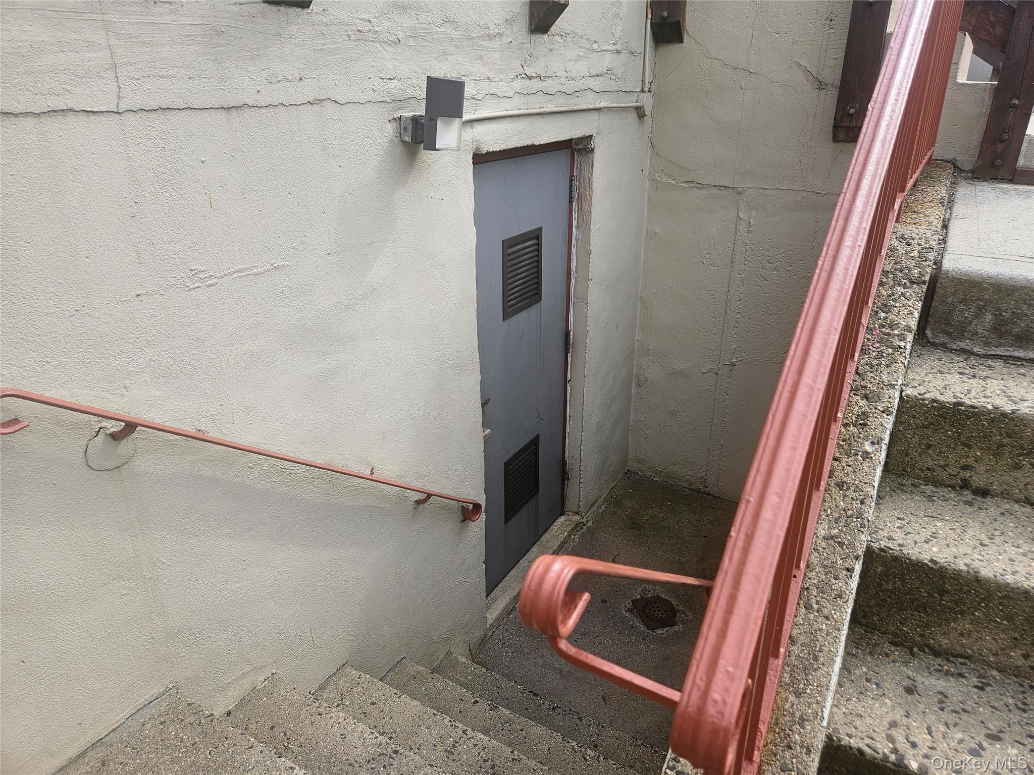 1335 Broadway # 21, Hewlett, NY 11557