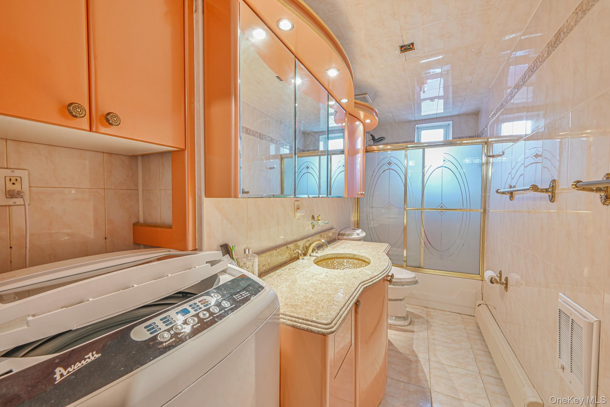 10201 62nd Road, Forest Hills, NY 11375